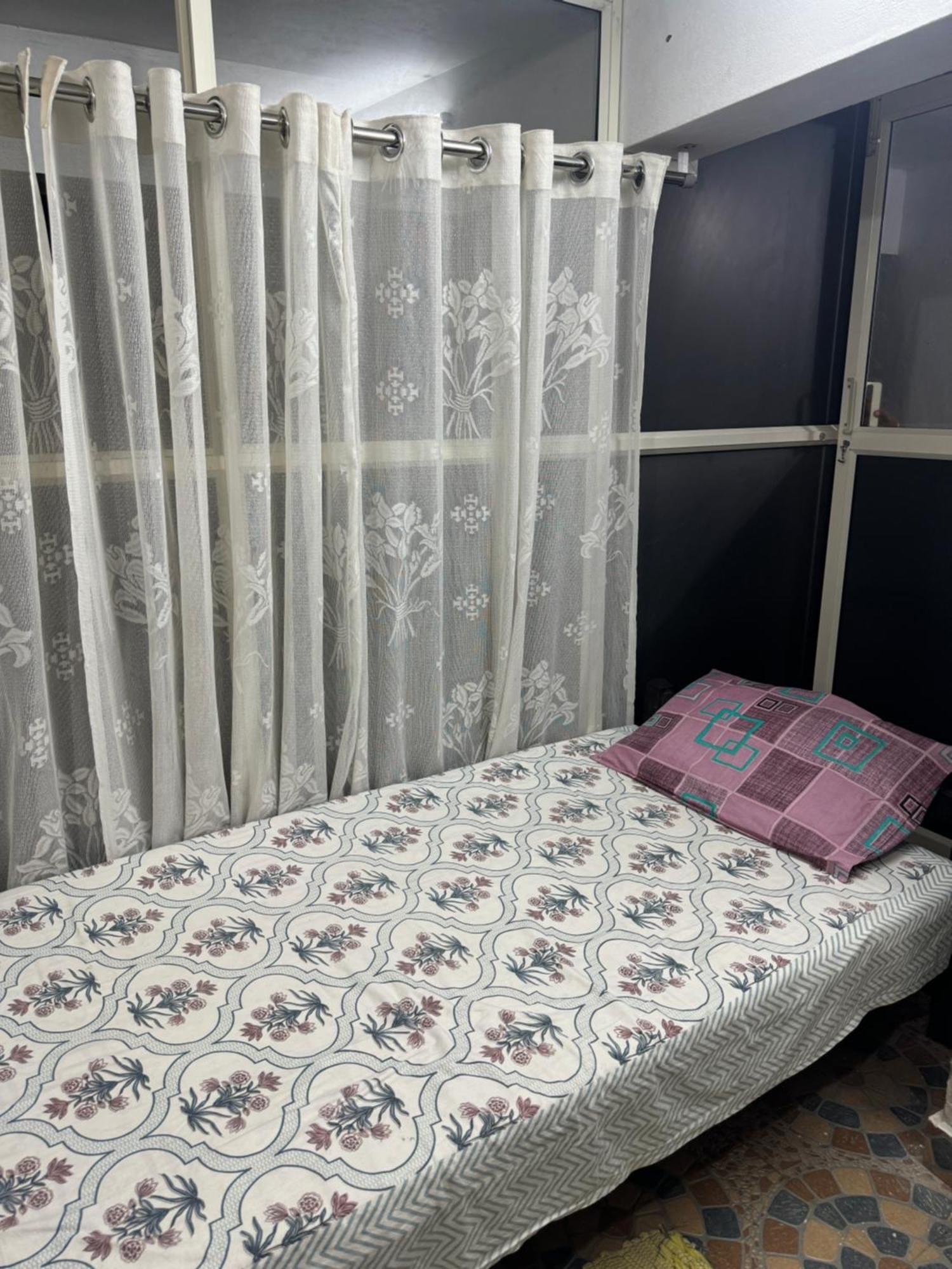 Chaithritha Ladies Homestay 特里凡得琅 外观 照片